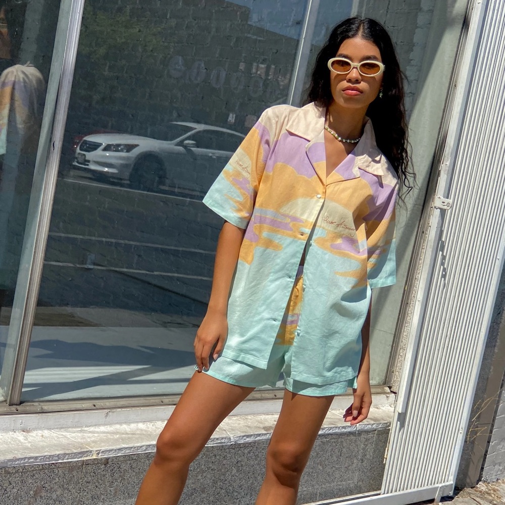 HOUSE OF SUNNY DAY TRIPPER BUTTON DOWN SHIRT